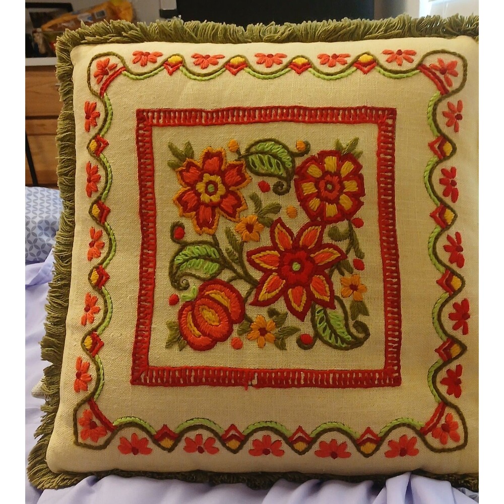 Vtg Needlepoint Handmade Throw Pillow Floral Cushion Green Fringe